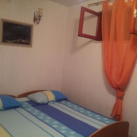 Appartement Zora à Seget Vranjica Extérieur photo