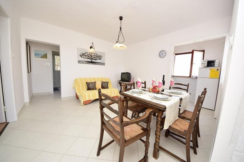 Appartement Zora à Seget Vranjica Extérieur photo