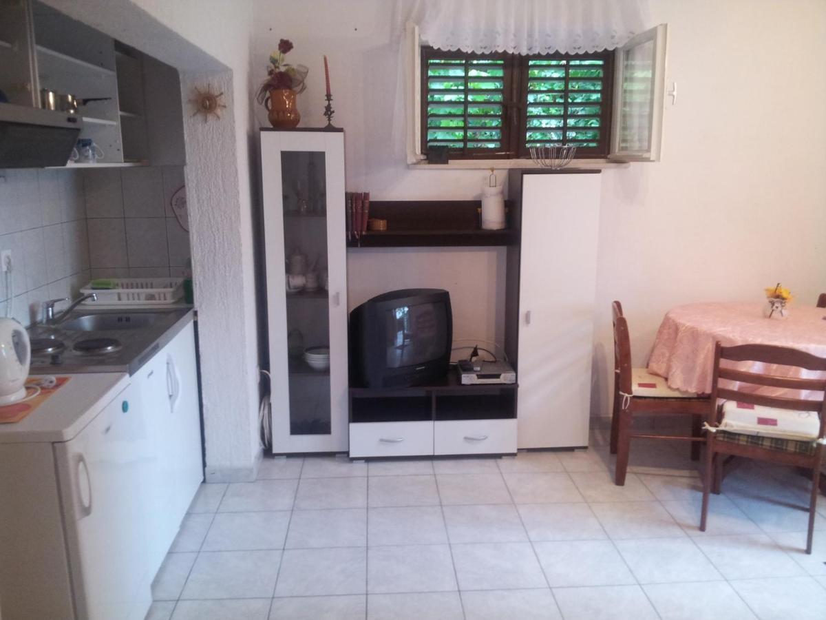 Appartement Zora à Seget Vranjica Extérieur photo